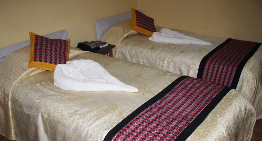 Simrika Homes Bed And Breakfast Kathmandu Room photo