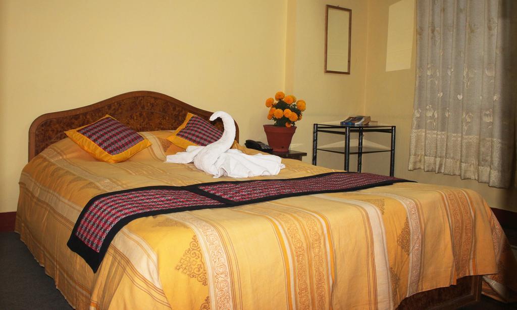 Simrika Homes Bed And Breakfast Kathmandu Room photo
